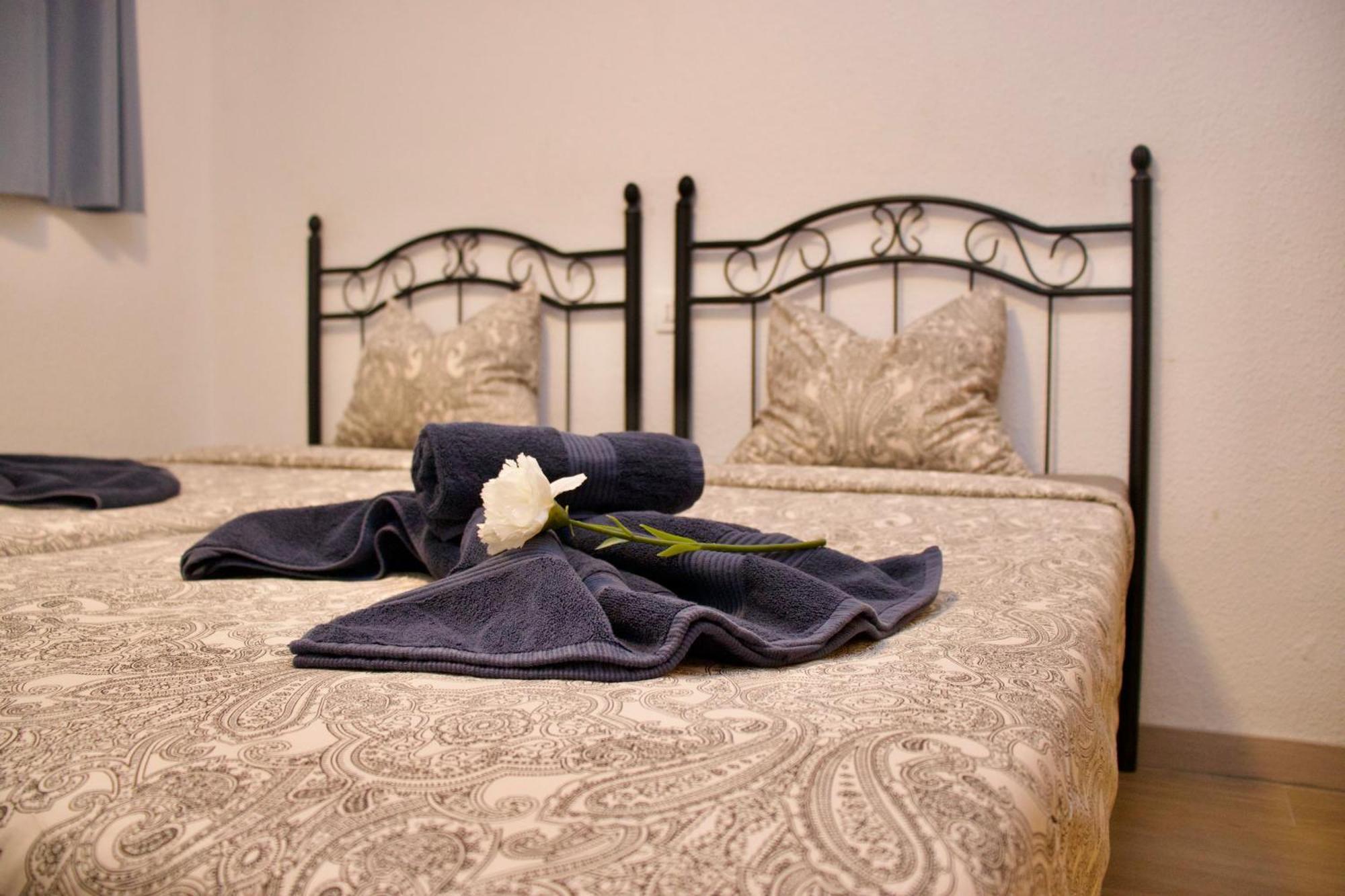 Sunflower Apartment Just Relax Puerto de Santiago  Bagian luar foto