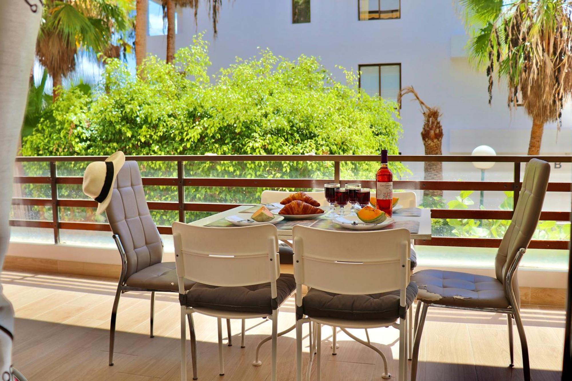 Sunflower Apartment Just Relax Puerto de Santiago  Bagian luar foto